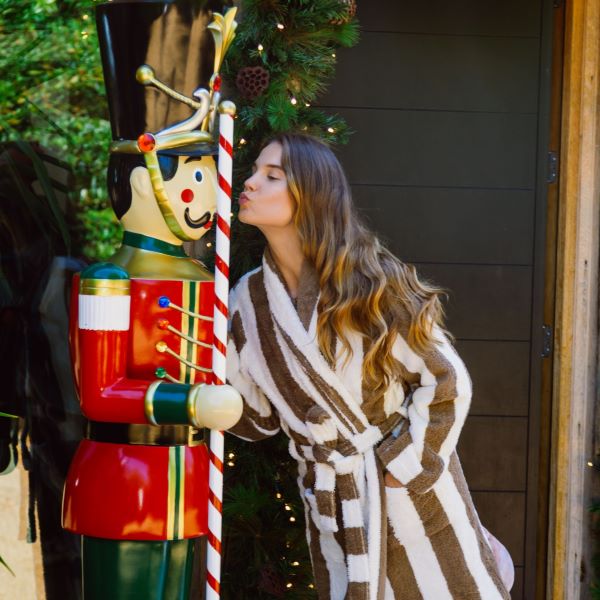 Why Robes Are The Best Christmas Gifts!