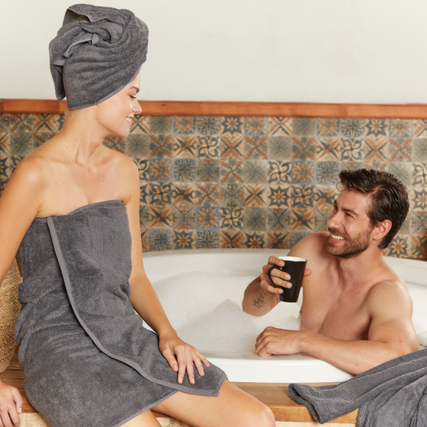 Elevate Your Bathing Experience with Luxurious Bath Towels