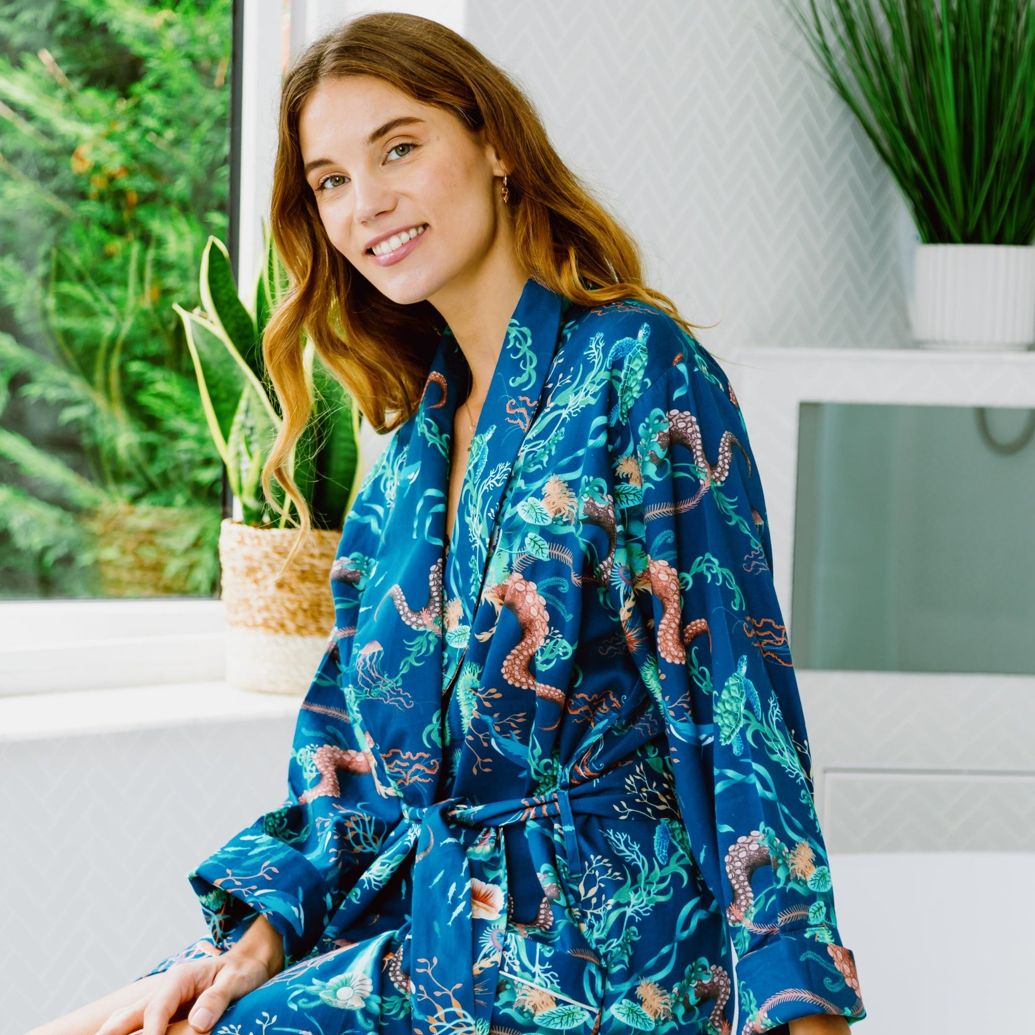 Lightweight Women's Bathrobe Ocean Treasure | Bown of London – Bown of ...